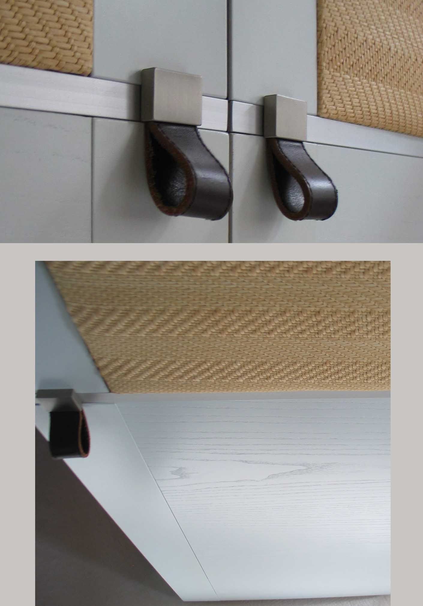 Tür mit Stoffbespannung, Ledergriffe 2 - Design Heinz Hohnstädt